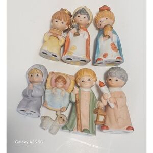 HOMCO Children Nativity 8 pc Porcelain Figurines Religious Jesus Christmas Décor